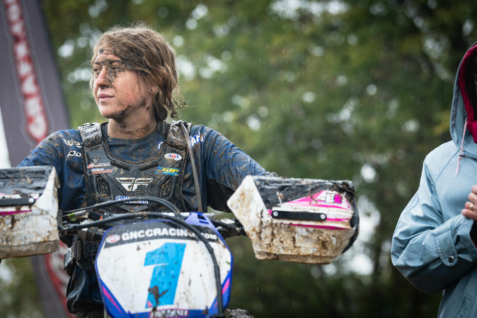 untitled_shoot-059-32