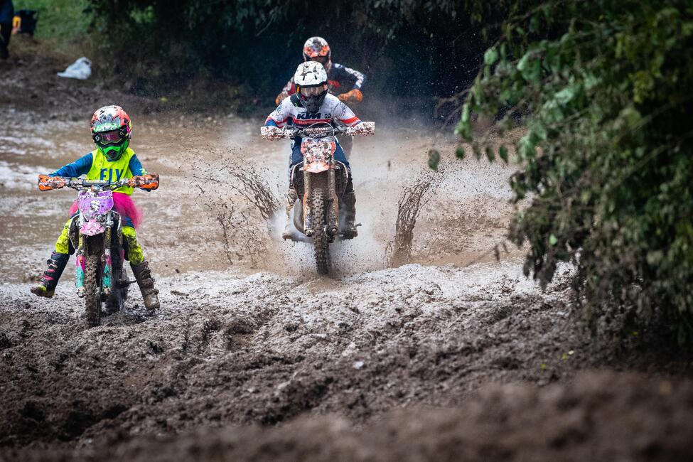 untitled_shoot-063-3-115