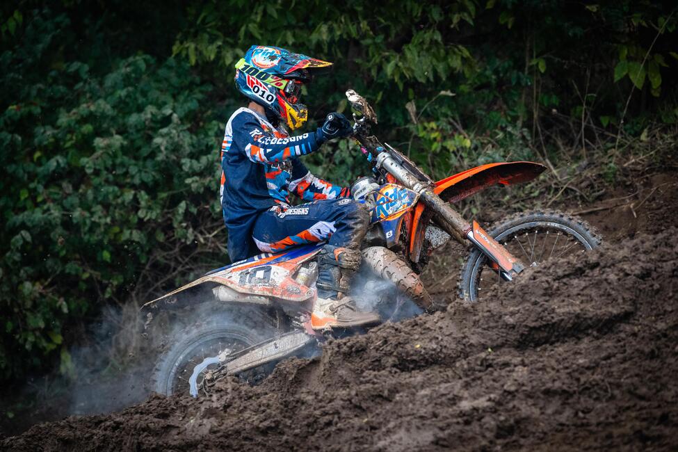 untitled_shoot-074-3-120