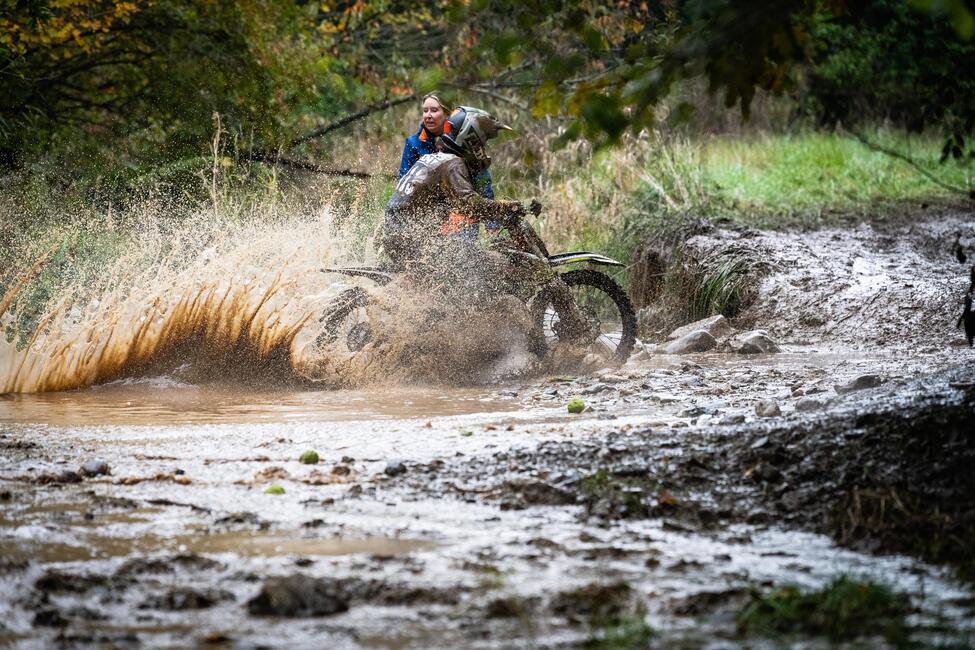 untitled_shoot-048-3-105