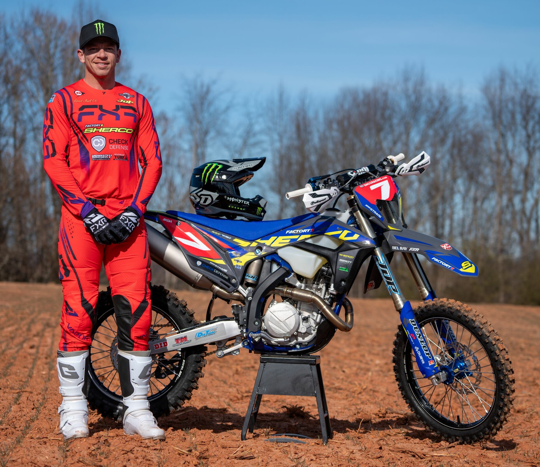 83114031-168f-63c9-9153-b62829f9644a