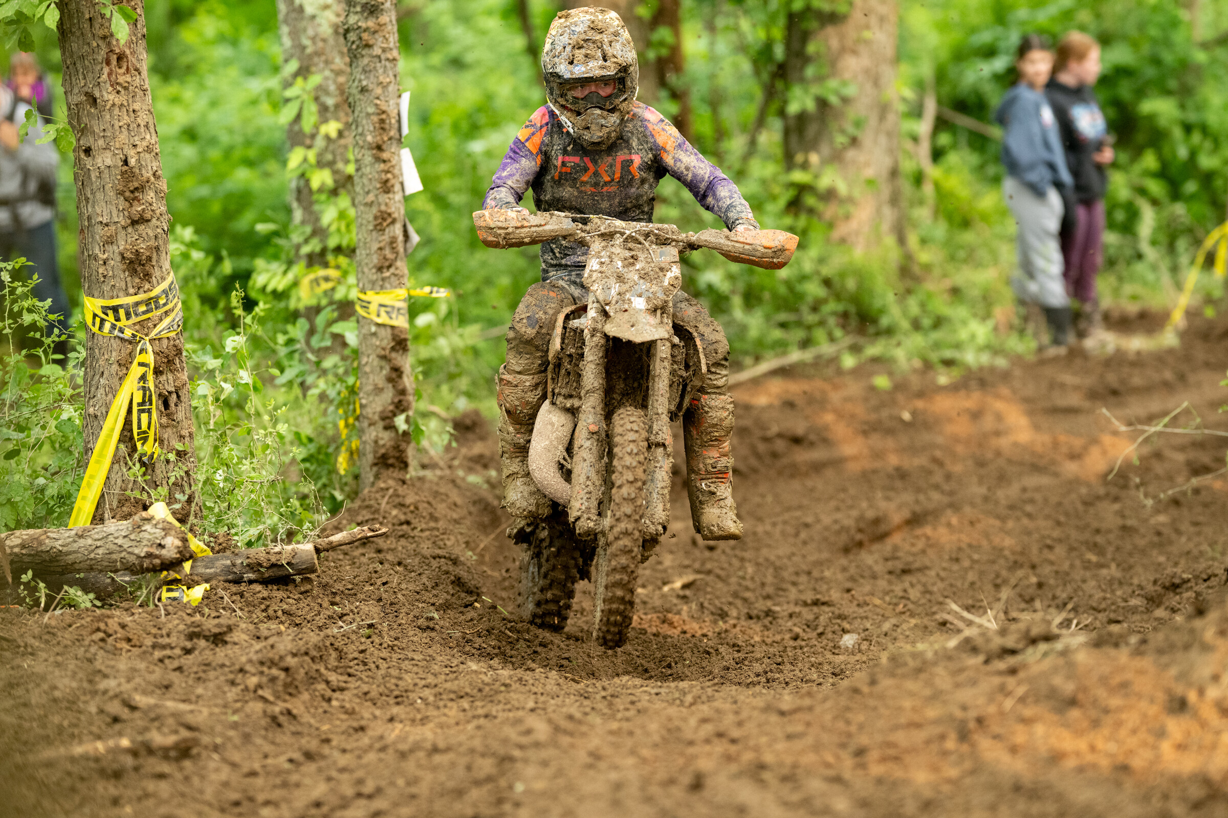 Mason-Dixon_SUN_Faint untitled-223