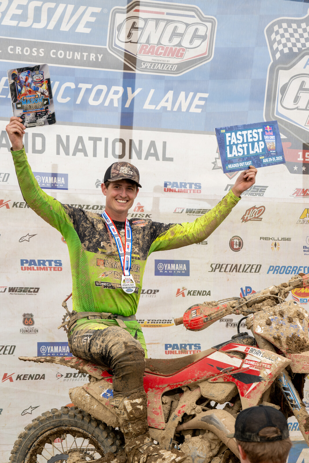 Mason-Dixon_SUN_Faint untitled-626