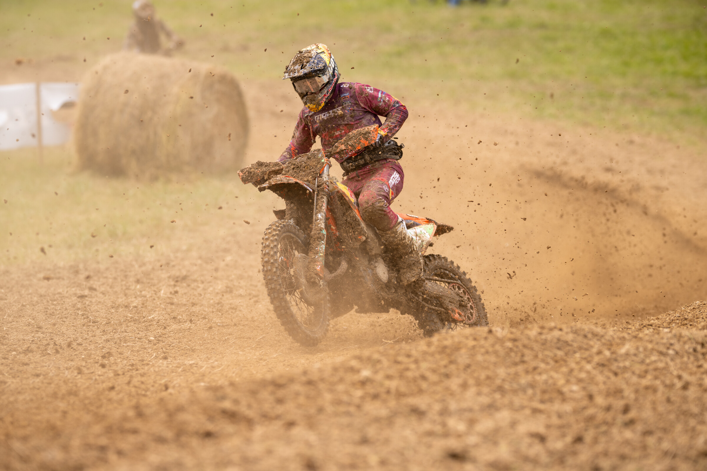 Mason-Dixon_SUN_Faint untitled-789