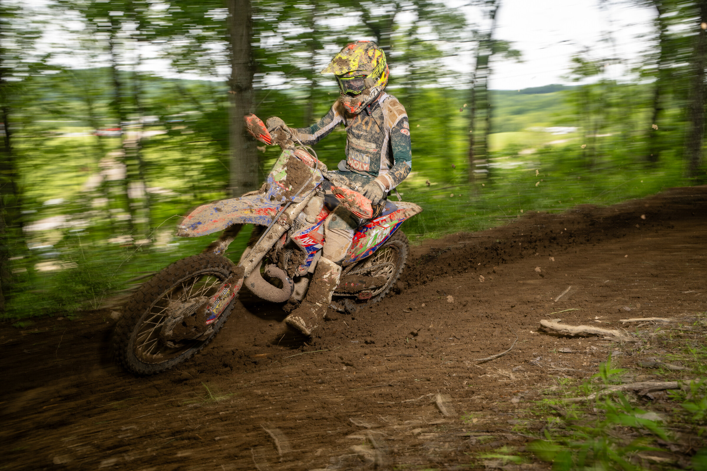 Mason-Dixon_SUN_Faint untitled-776