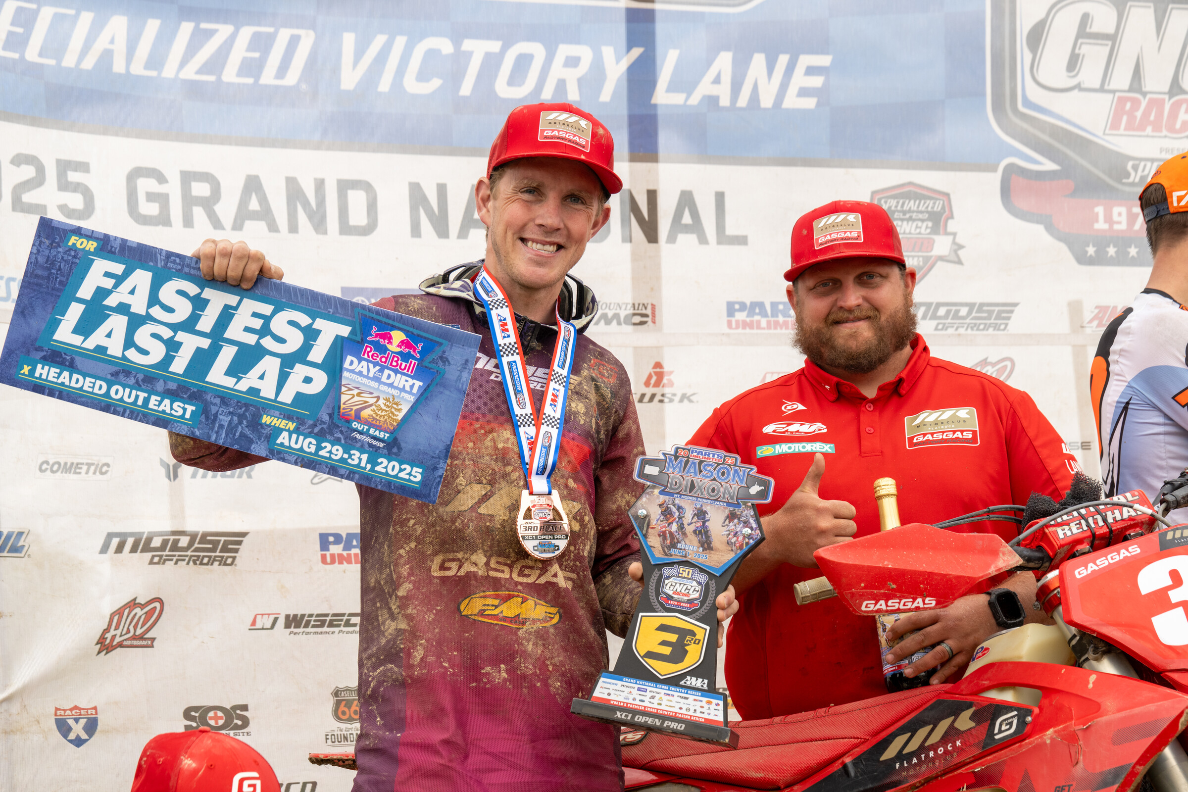 Mason-Dixon_SUN_Faint untitled-697