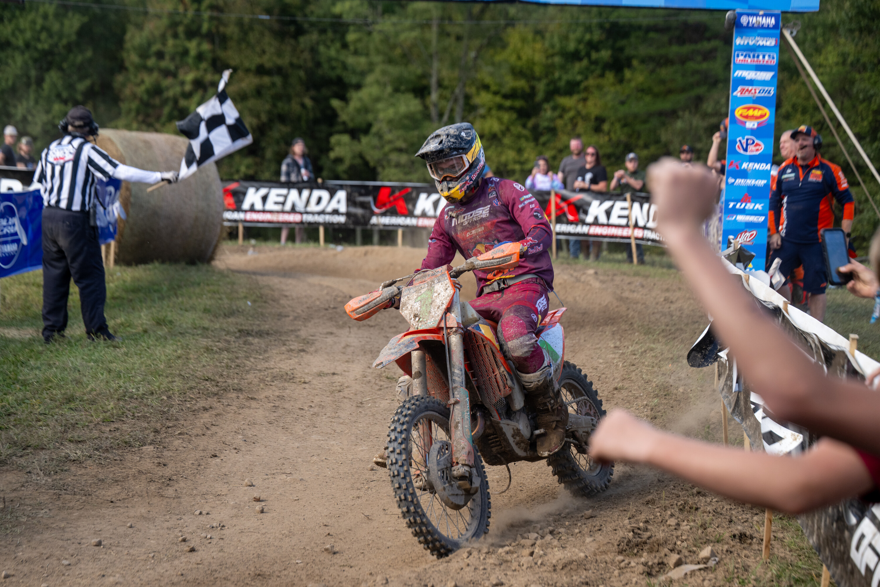 BUCKWHEAT 100 VICTORY SEES GRANT DAVIS RECLAIM GNCC SERIES POINTS LEAD