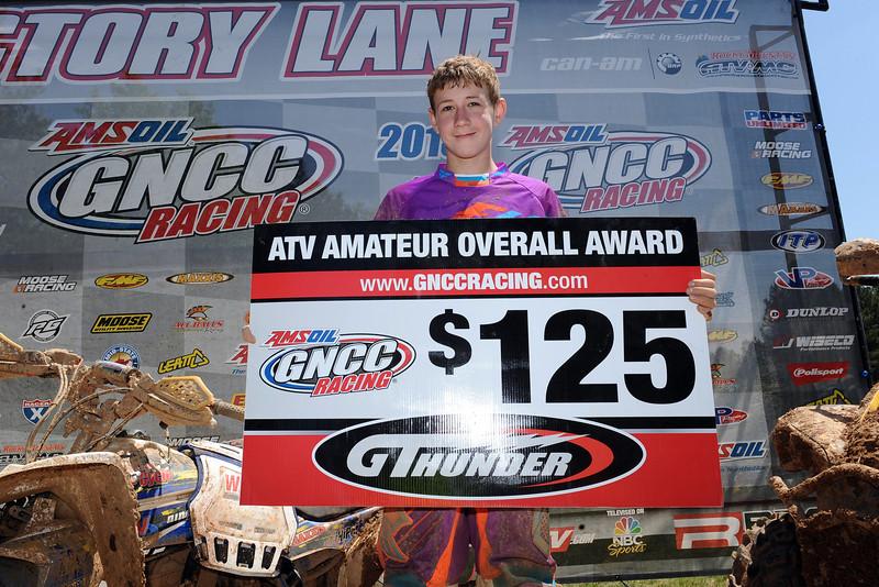 Westley Wolfe showing up the veterans by taking the amateur overall award! 