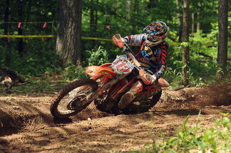 Charlie Mullins has the points lead heading into Round 7 