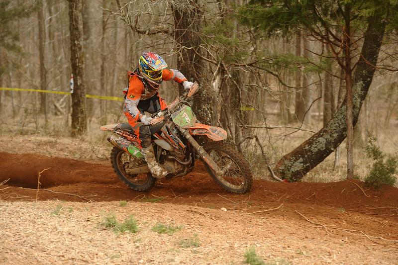 Defending XC2 champion Jason Thomas heads into the weekend with the points lead 