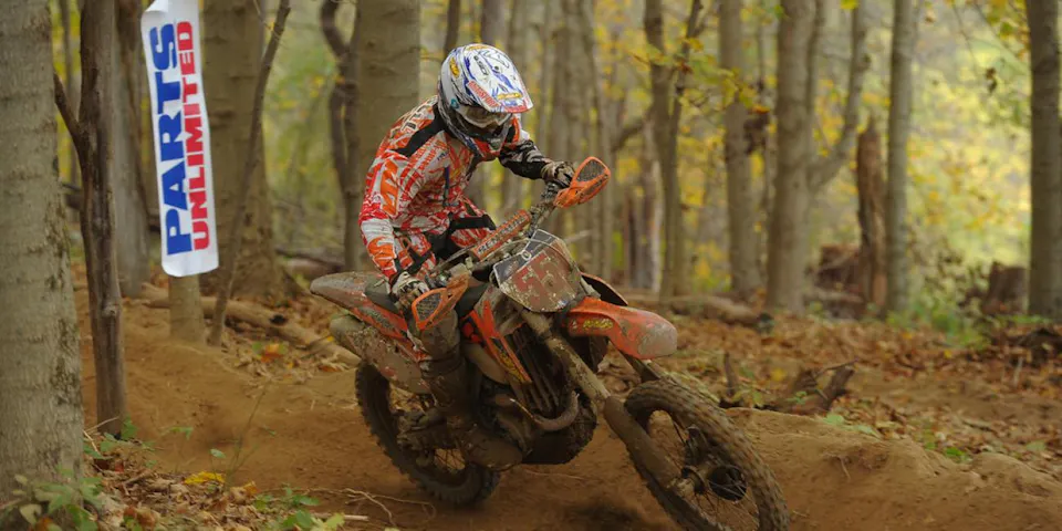 Kailub Russell and Charlie Mullins Go Head-to-Head for 2013 XC1 Pro Class Championship at  AMSOIL Ironman GNCC