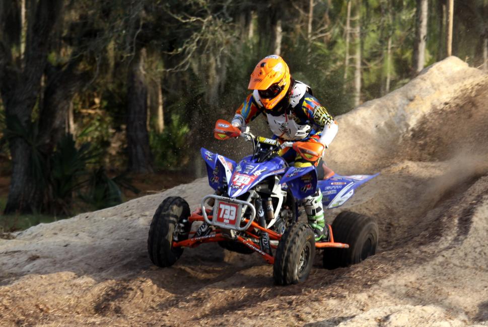 Walker Fowler's AmPro Yamaha teammate Cole Richardson tearing up the Florida sands 