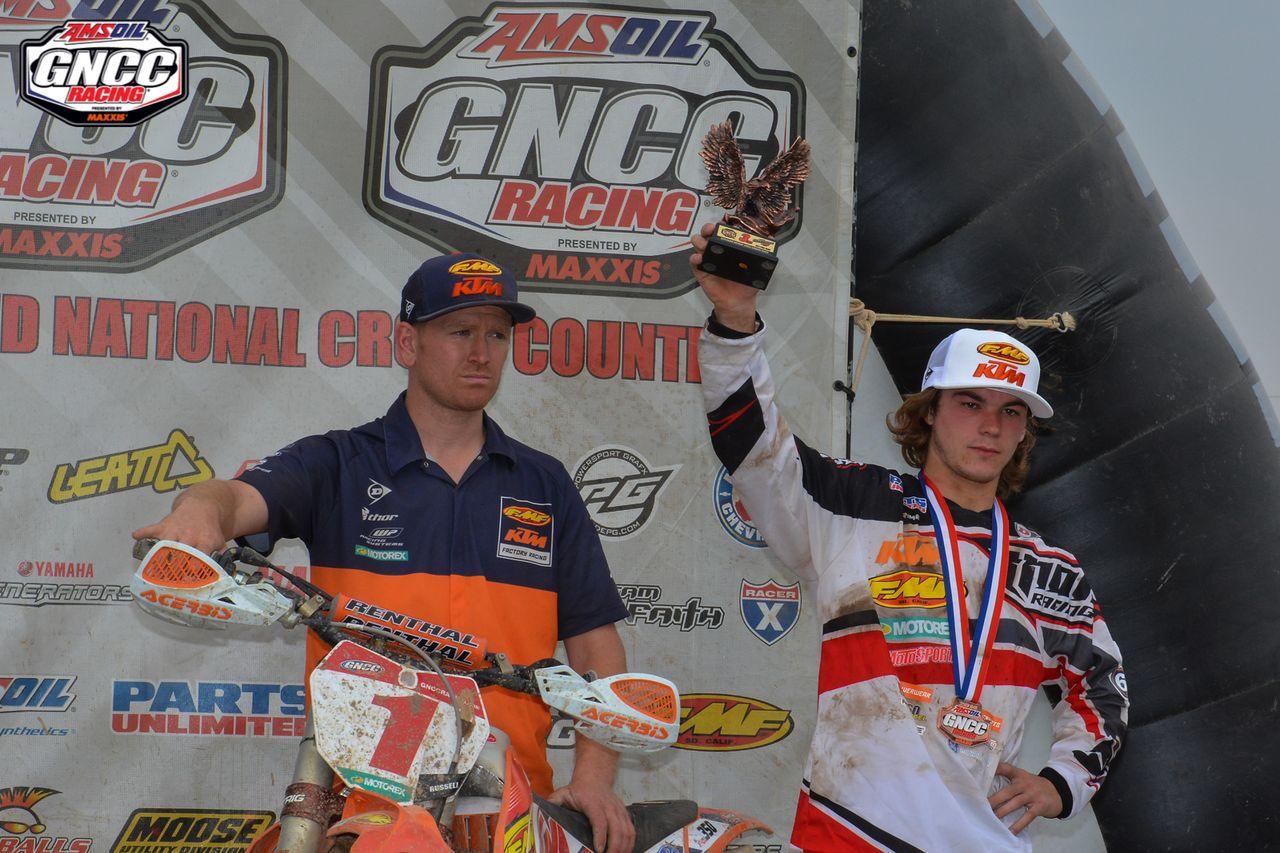 14c3ur7-4Z45JgAHOn5BeiPpEXNLsrQCbLn8VI5v-fw