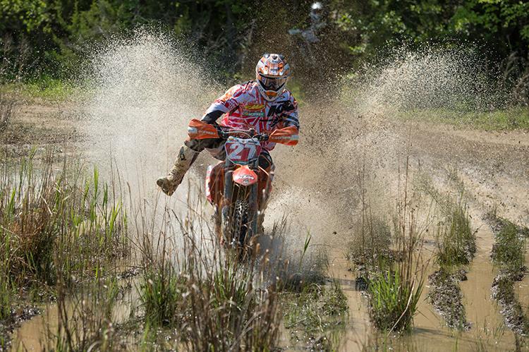 Mike Lafferty finished in 8th overall, after crashing in the third test