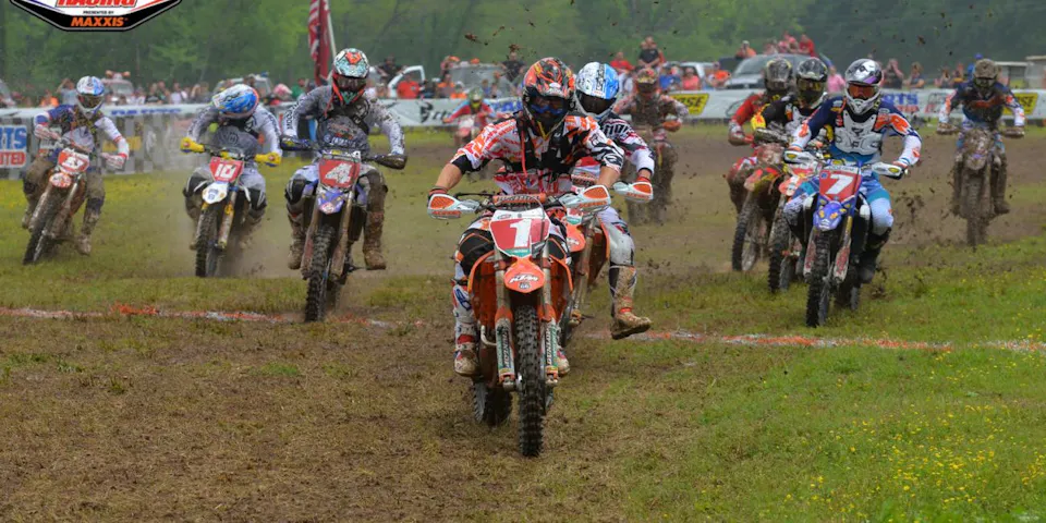 Photo Gallery: Loretta Lynn's Afternoon Bikes