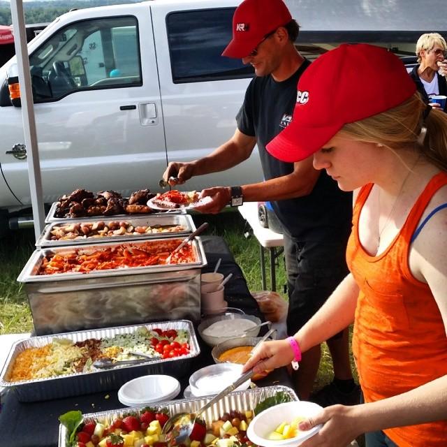 KR4 pits enjoying their delicious food at the Mountaineer Run GNCC