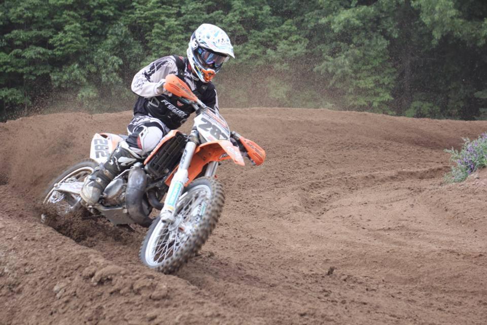 Mike Witkowski now has 2 consecutive wins in the 250 A class