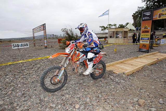 Nambotin has a one-minute advantage over the rest of the field after day one