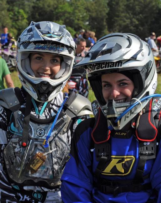 Jodi and Jesi all smiles at the races. Get well soon Jesi!