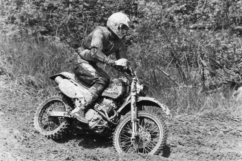 This is just a cool Scott Summers photo from 1989.