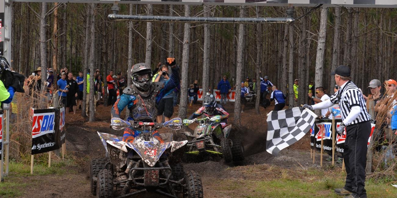 Fowler Wins Opening Round in Florida