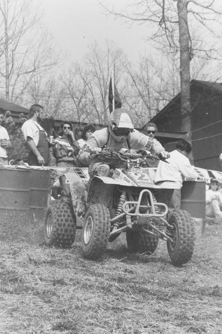 And last but not least, here's Bob Sloan charging forward at the 1992 Loretta Lynn's GNCC