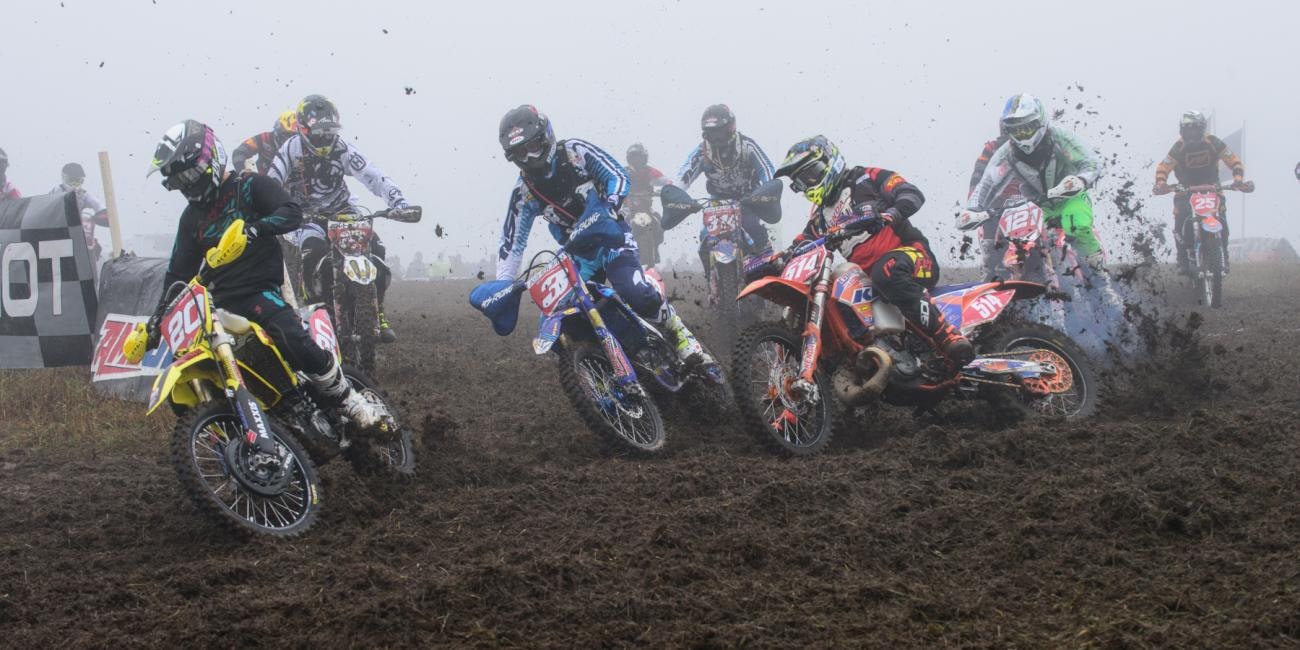 Photo Gallery: Mountain Ridge Afternoon Bikes