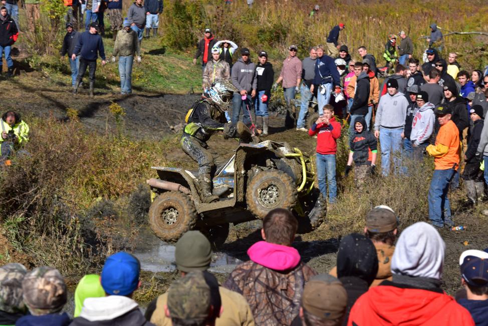 The 4x4 Pro class is seeing a battle of it's own! Michael Swift sits just 5 points behind with 1 round to go!