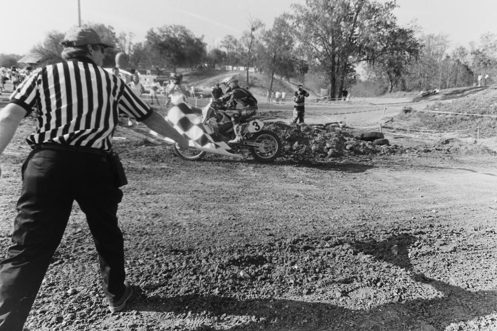 Steve Hatch crosses the finish line to claim the Ocala GNCC win!