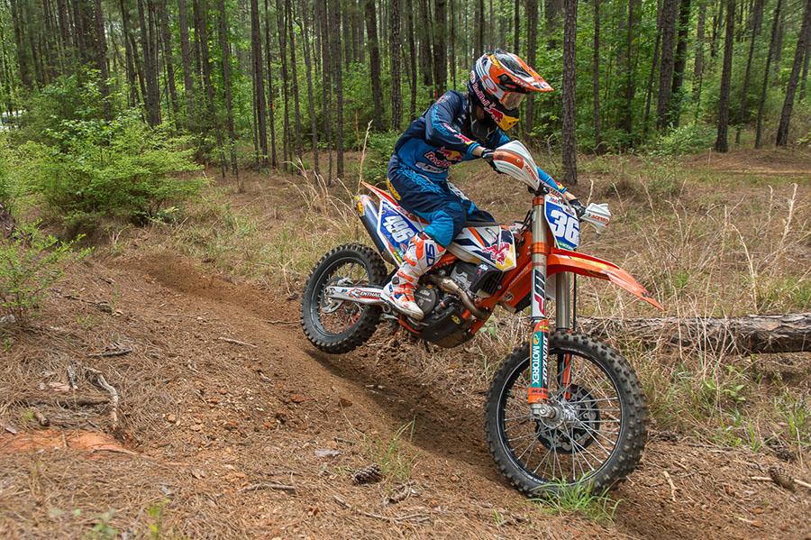 Kacy Martinez earned her second-straight victory in Louisiana.