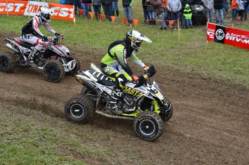 Eli Kiger stayed clean off the start as he led the way on lap one. Photo: Ken Hill