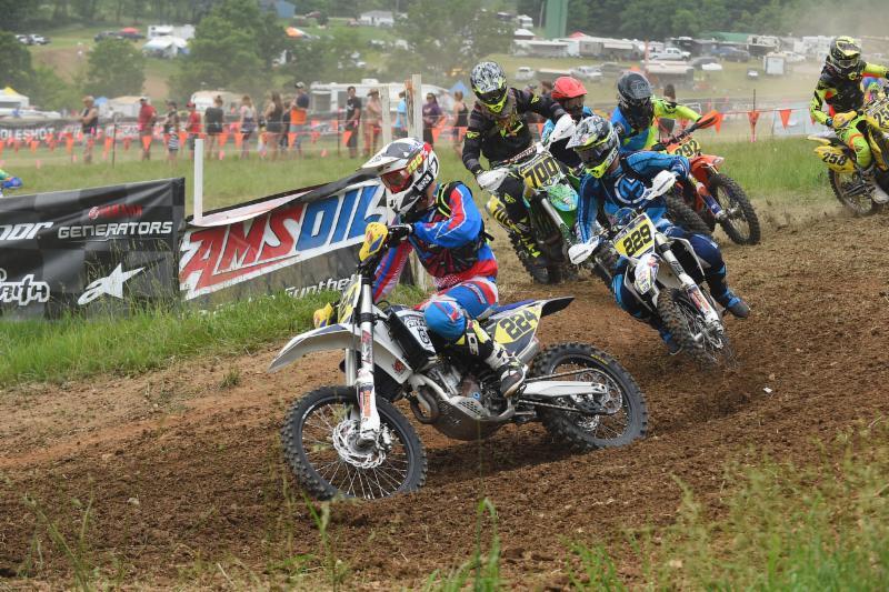 Brittan Laird (#224) edges out teammate Hunter Williams (#229) for the 4 Stroke B Lites holeshot. Photo: Ken Hill