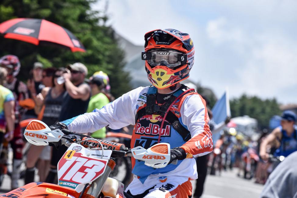 After suffering a mechanical issue Russell Bobbitt was forced to make a quick stop in the pits, he rebounded and ended up finishing 11th in XC1 and 19th overall. 