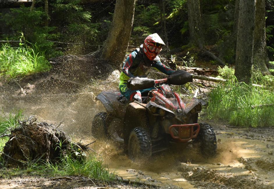 With his seventh podium finish of the season, Can-Am Renegade 4x4 racer Kevin Cunningham expanded his 4x4 Pro class points lead to 24 points heading into round 10.