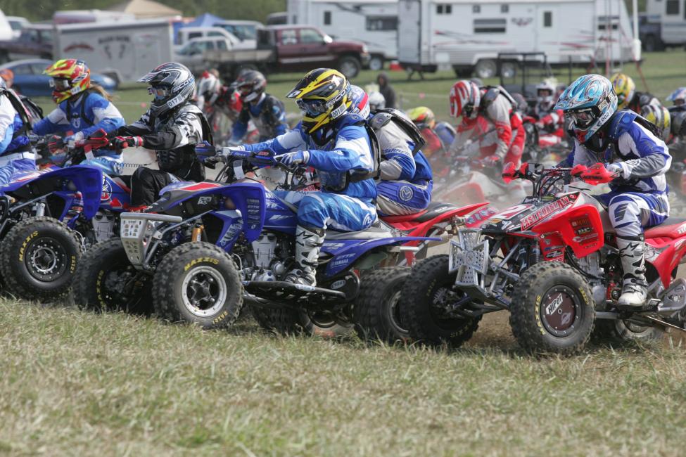 Bill Ballance (center) battles with Chris Borich (right) off the start of the 2007 Powerline Park GNCC!