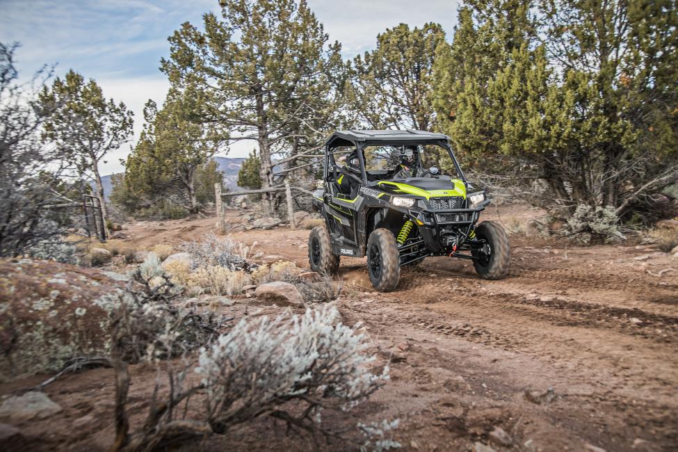 The Polaris General 1000 Eps Ride Command Edition Black Pearl Features The Ride Command 7 The Polaris General 1000 Eps Ride Command Edition Black Pearl Features The Ride Command 7