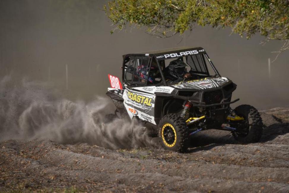 Sean Bogdan and Jade Kiger fought for a top-ten finish at Round 1. 