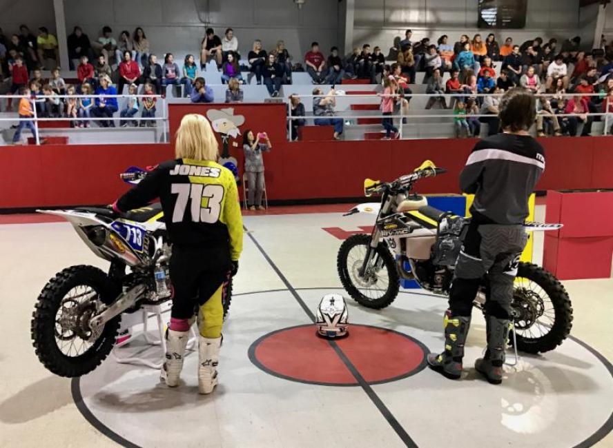 KR4 WXC rider, Tayla Jones, and 250B rider, Chase Sweda, signed autographs and talked with kids after the program at John Hancock Academy in Georgia. 