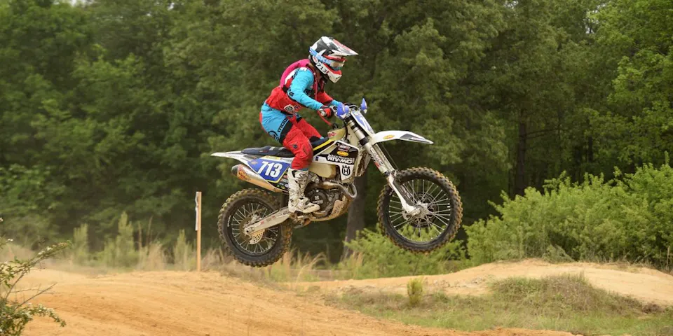 HBD MotoGrafx Named Official Graphic Company of GNCC Racing