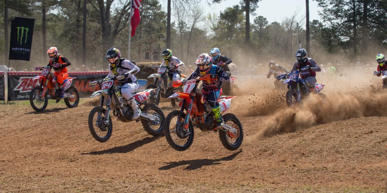 Kailub Russell and Thad Duvall Battle at The Maxxis General GNCC
