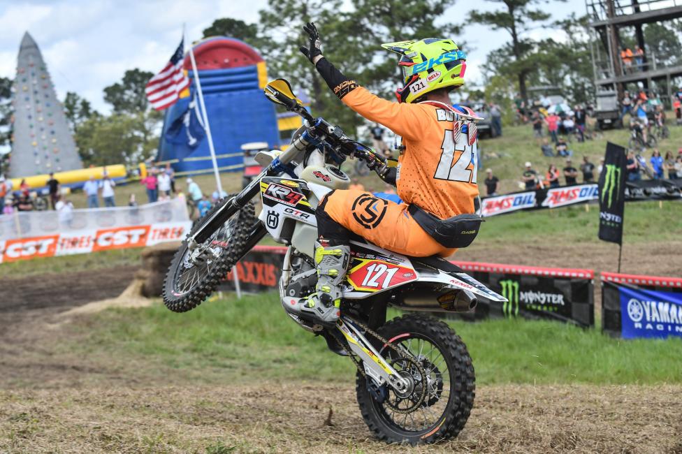 HBD MotoGrafx is the graphics producer for the KR4 team this year.