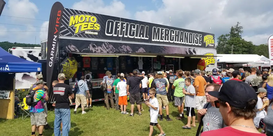MotoTees Seeking Class A CDL Drivers for 2019 Supercross and Pro Motocross Season