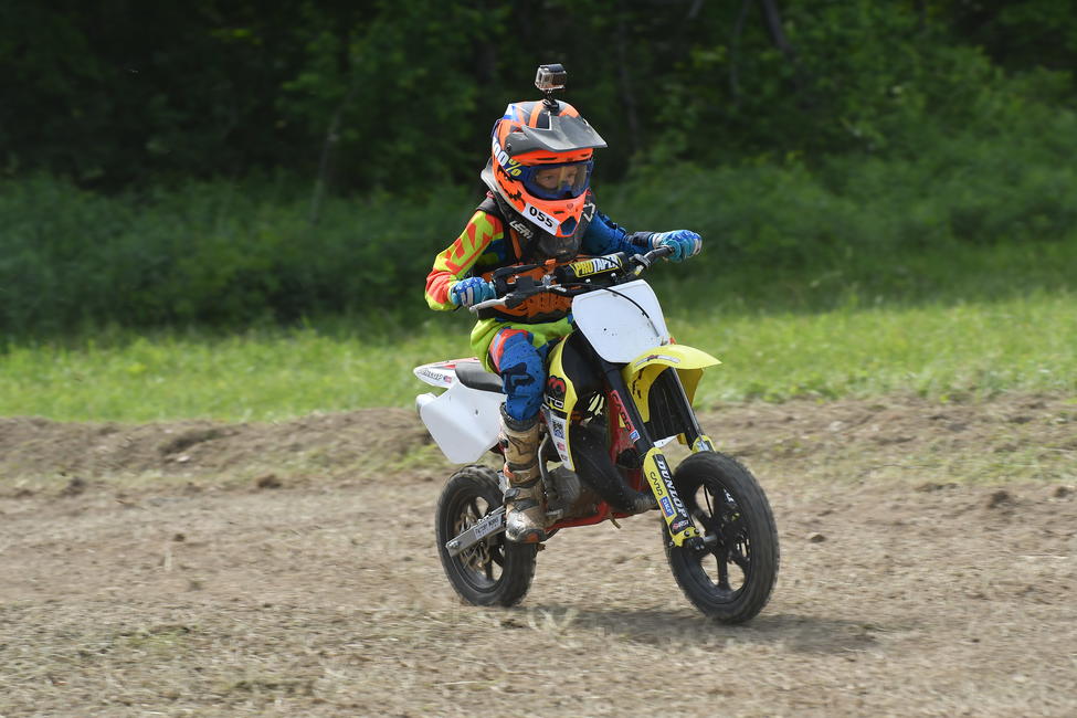 Mortez earned one class win, and 4 other podium finishes during the 2018 Micro (50cc) season.
