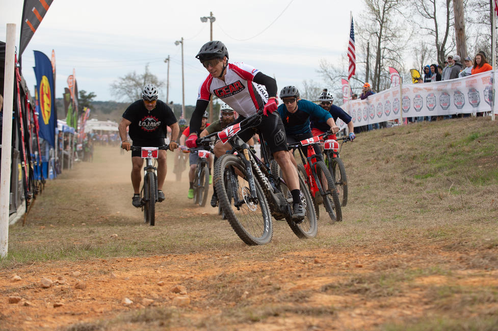 Charlie Mullins (#12) jumped out to the early lead at round one of the Specialized Turbo eMTB GNCC National Championship Series.