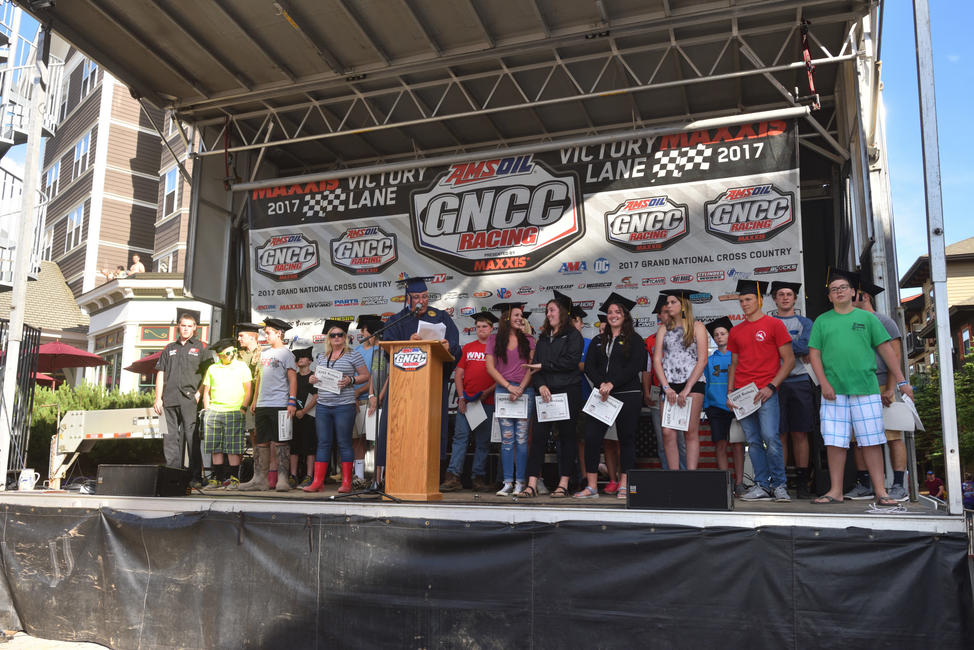 CLICK HERE TO REGISTER FOR GRADUATION.