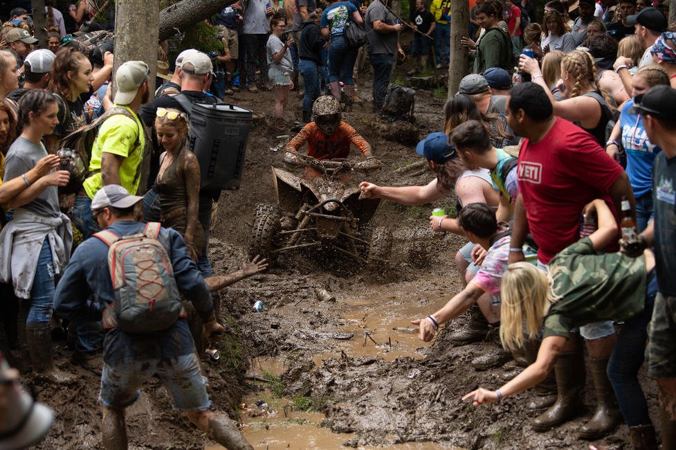 The infamous Howards Hole is a must-see place during the afternoon races.