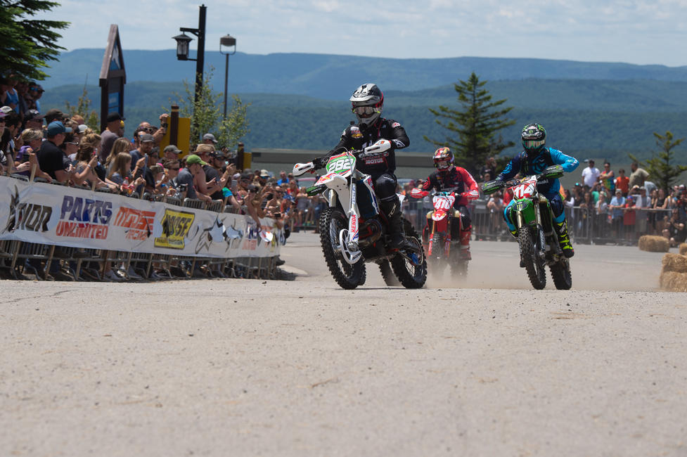 The scenic views at Snowshoe Mountain Resort make for stunning backdrops.