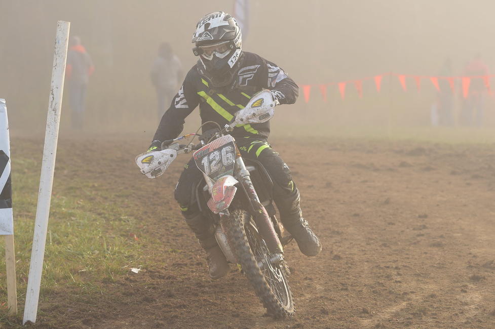 Parker Todd came back through to battle for third in the YXC1 Super Mini Sr. class.