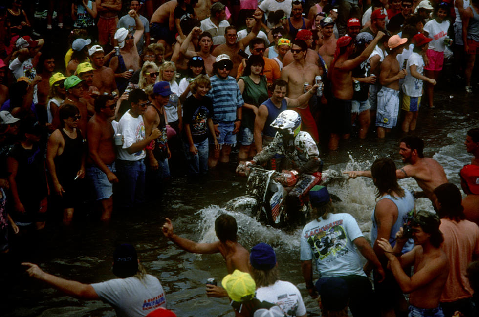 Here's a shot of Mark Hyde working his way through the river in 1990.