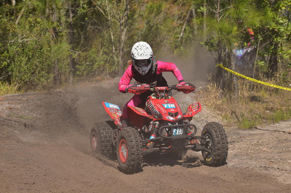 Hannah Hunter captured her second-straight win in Florida.